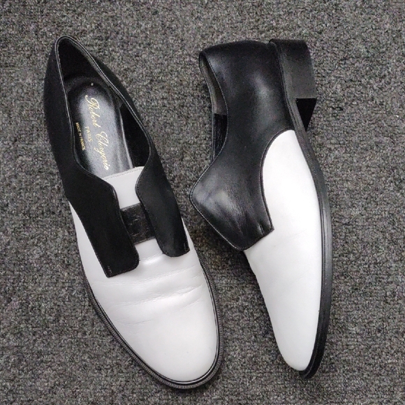 Robert Clergerie "Rayane" Slip-On Women Oxfords - Picture 1 of 12